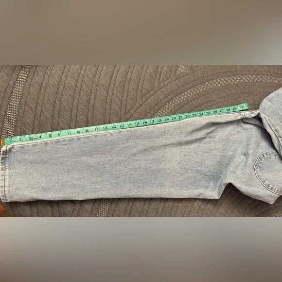 Chic 90s Vintage Jeans - Picture 9 of 9